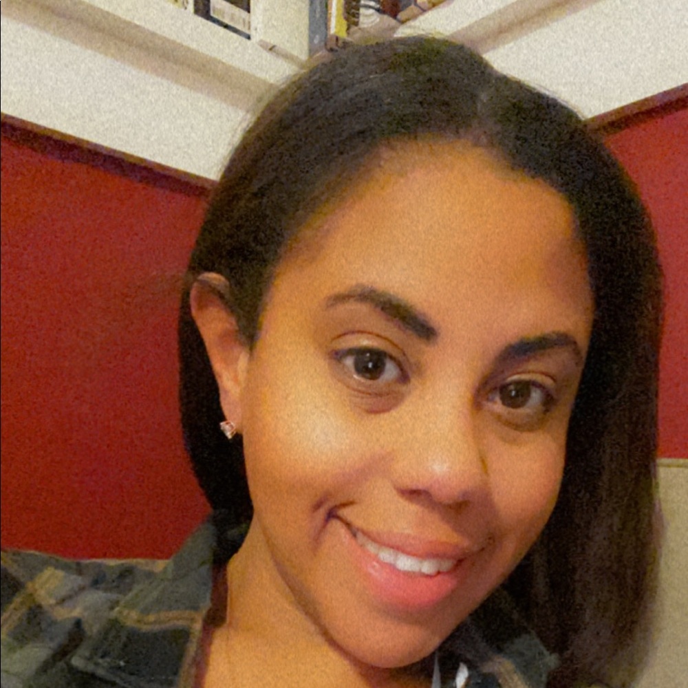 Meet your Posher, Jheana